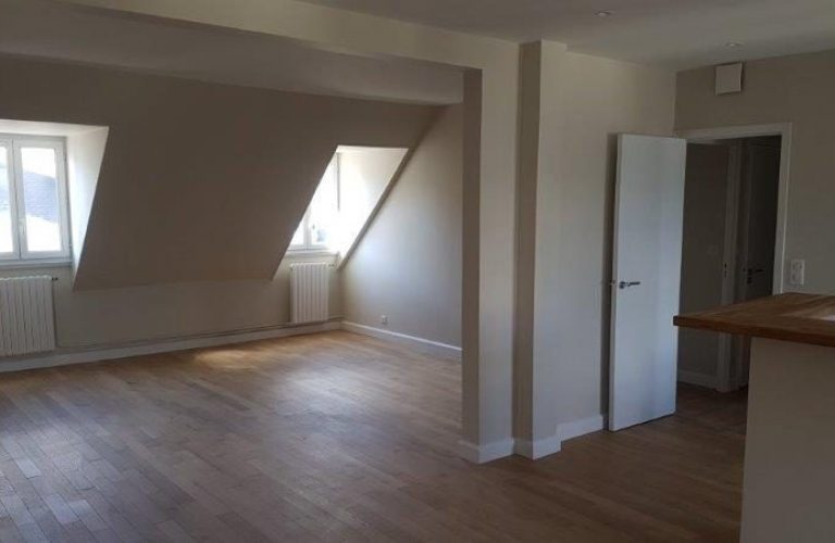 rénovation logement, pose de parquet, décloisonnement _ Paris